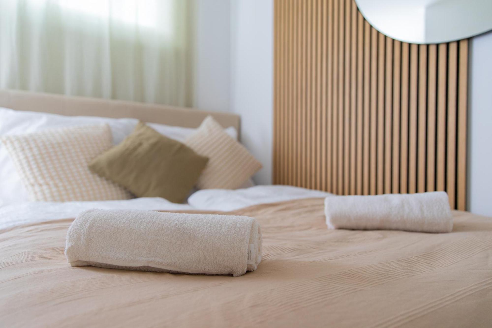 Stylish Apartments - 3 Min To U1 Kagraner Platz Vienna Luaran gambar