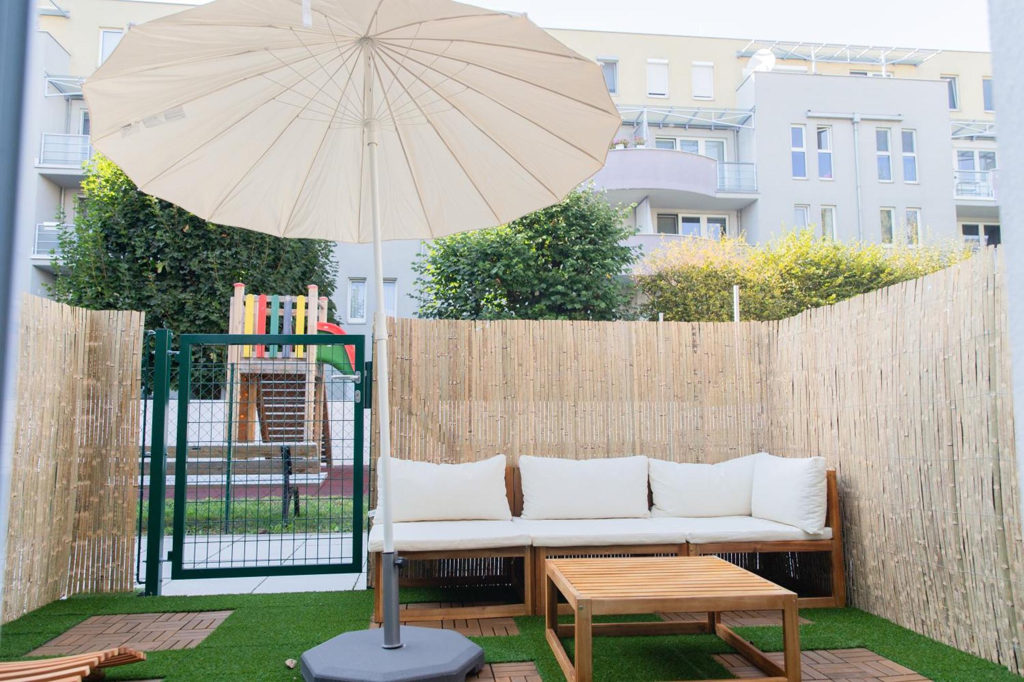 Stylish Apartments - 3 Min To U1 Kagraner Platz Vienna Luaran gambar