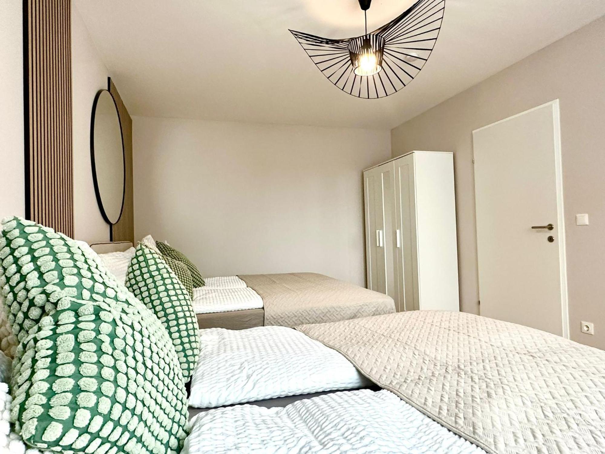 Stylish Apartments - 3 Min To U1 Kagraner Platz Vienna Luaran gambar